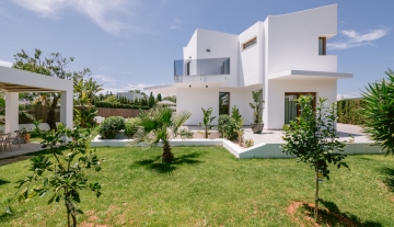 Resa Estates Ibiza villa for sale te koop sant jordi modern green area.jpg